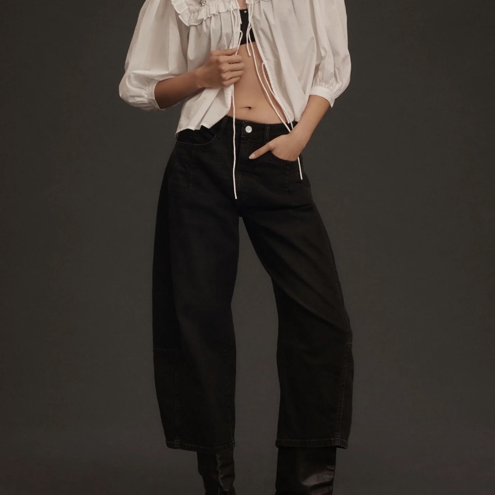 Petite Anthropologie - Pilcro Heritage Curve Mid-Rise Tapered Jeans